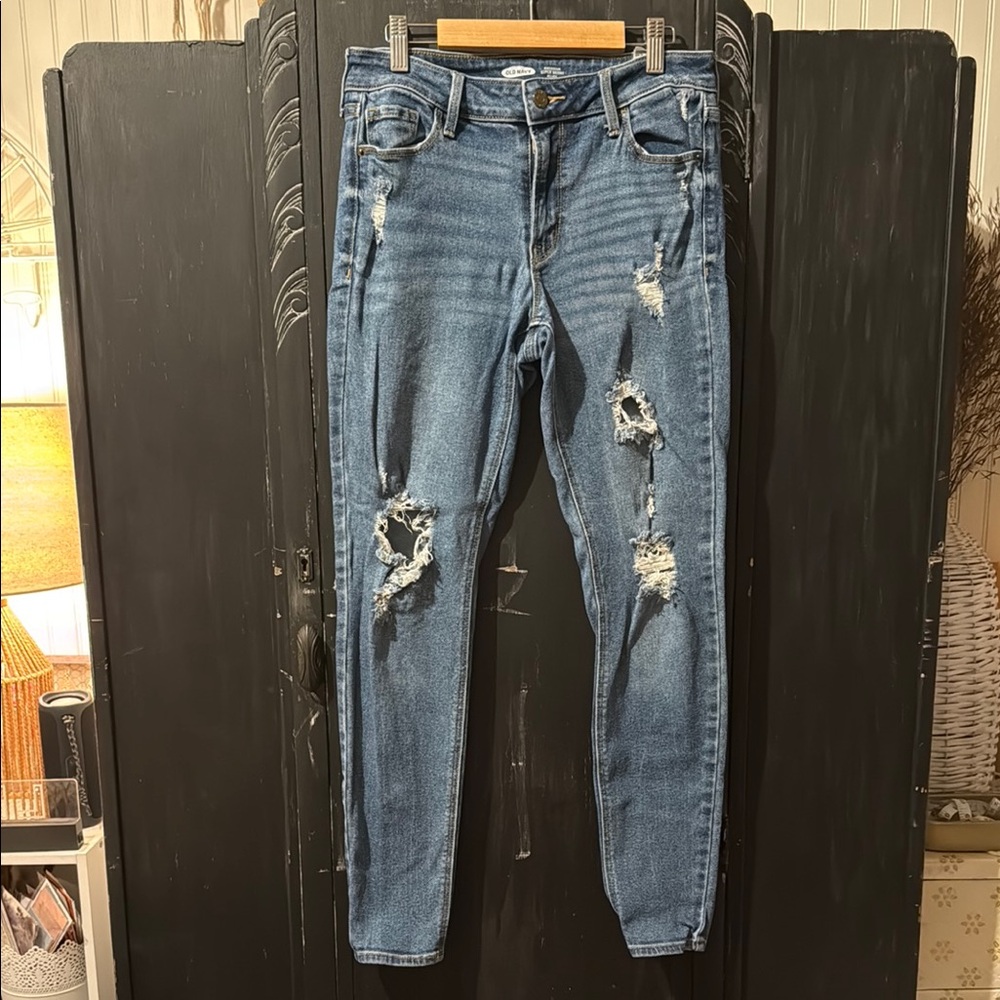 Old Navy Rockstar Super Skinny Jeans